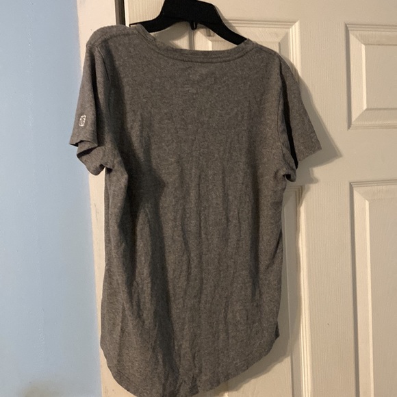 T-Shirt - Picture 5 of 5